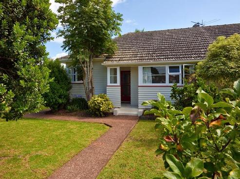 87 Moa Road, Point Chevalier