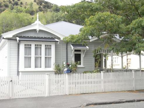 23 Seymour Avenue, The Brook