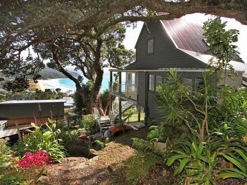5 David Mason Avenue, Tairua