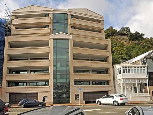 166 Oriental Parade, Oriental Bay