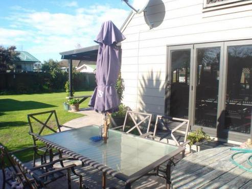 818A Churchill Street, Akina