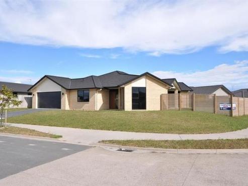 2 Kinnaird Place, Huntington