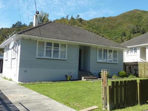 64 Judd Crescent, Naenae