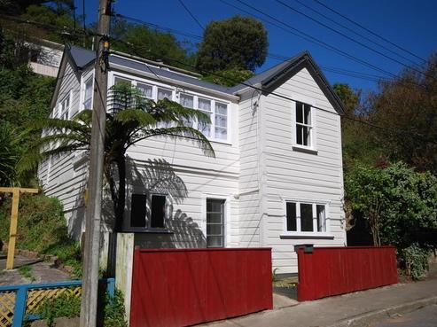 69 Holloway Road, Aro Valley