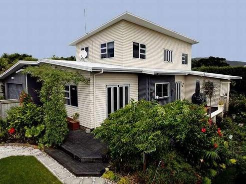 1158A South Road, Oakura