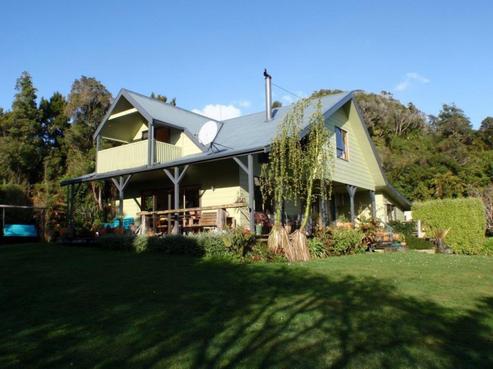 3408B Coast Road, Barrytown