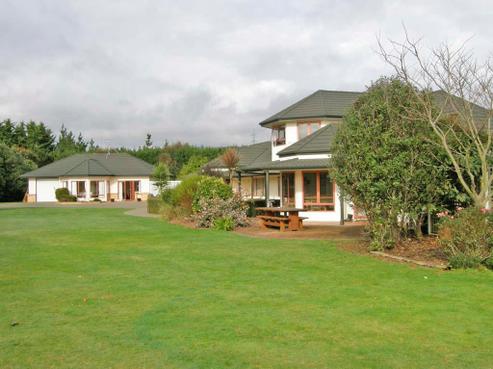 160 Valley Views, Fitzherbert