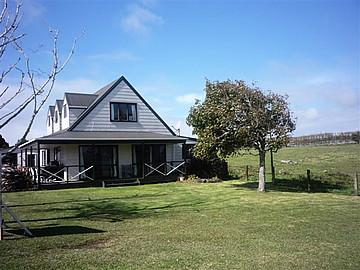 7 First Avenue, Glenbrook