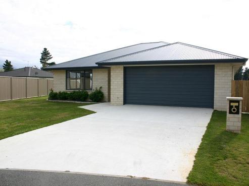 11 Crabbe Place, Cromwell