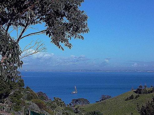 6 Ocean View Crescent, Rakino Island