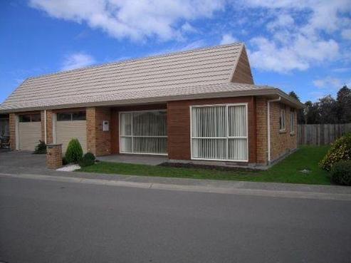 26/2 William Donald Drive, Solway