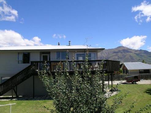 12 Kuri Place, Wanaka