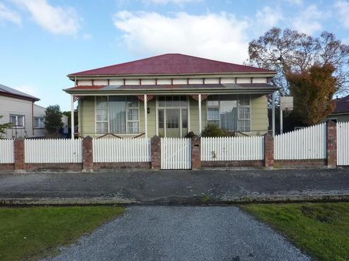 16 Pakington Street, Westport