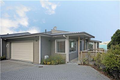 19 Curnow Way, Kaiwharawhara