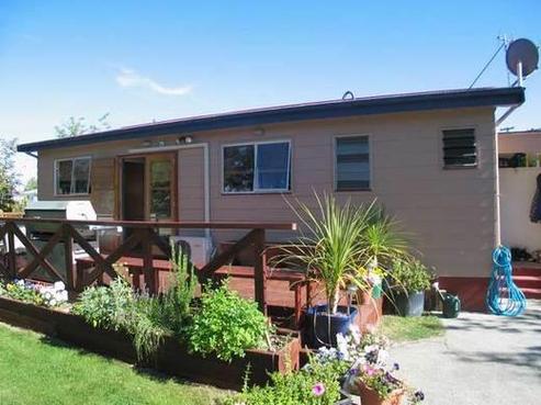 11 Maryburn Road, Twizel