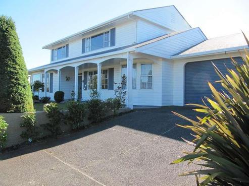 16 Hilden Place, Hilltop