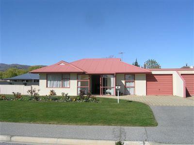 27 Coleraine Street, Cromwell