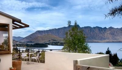10A Aspen Grove, Fernhill/Sunshine Bay