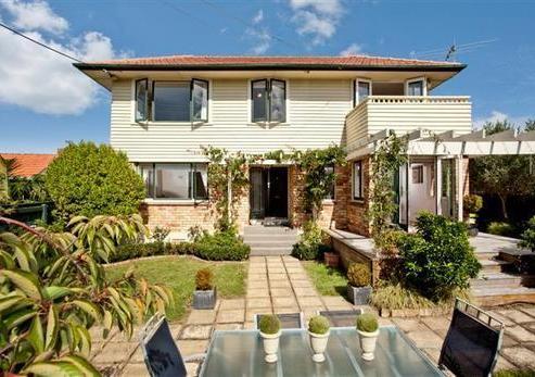 42 East Coast Road, Milford