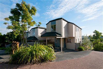 3/9 Sunnydale Place, Oteha