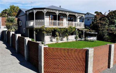 22A Woodlands Road, Parkside