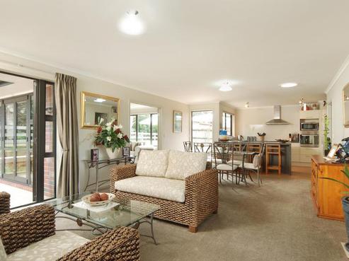 11 Settlers Way, Pukekohe