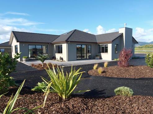 36 Kotuku Drive, Paraparaumu Beach