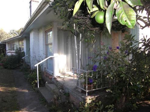 395 Dey Street, Hamilton East