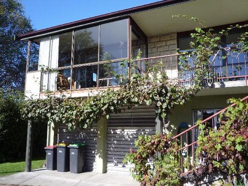 33 Craigie Avenue, Parkside