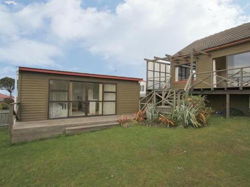23 Lockerbie Street, Kew