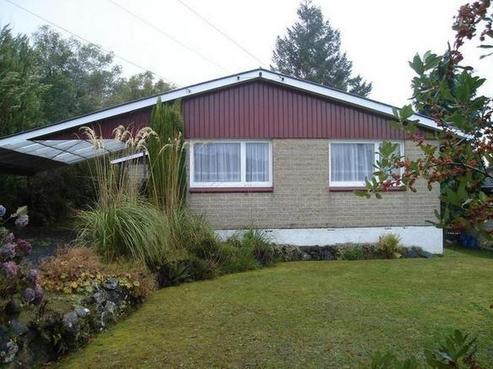 8 Honeystone Street, Helensburgh