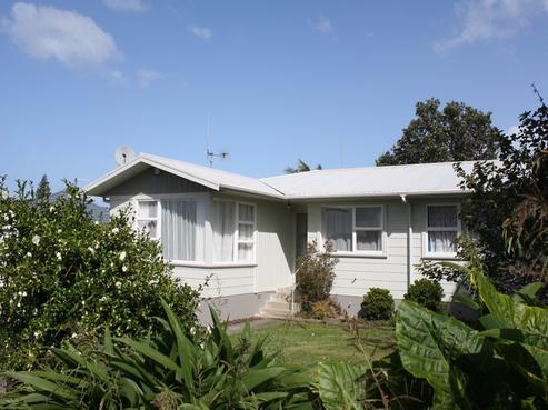 5 Paramount Parade, Tikipunga