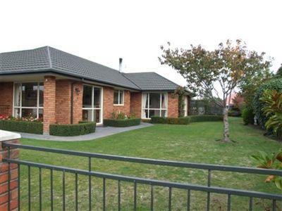 5 Cobden Place, Woodend