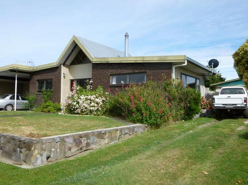 18 Tait Drive, Greenmeadows