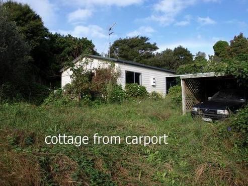 8 Kennedy Road, Surfdale