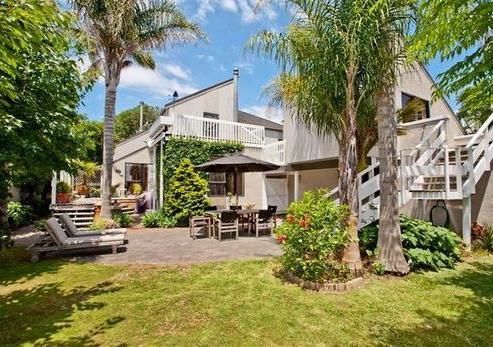 10 Muritai Road, Milford