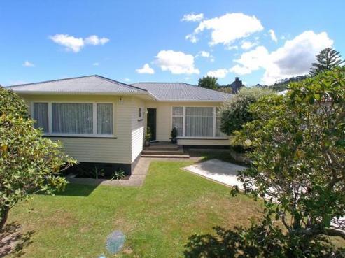 149 Taita Drive, Avalon