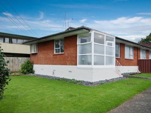 1/24 Tawhiri Road, One Tree Hill