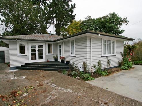 10 Richardson Road, Bader