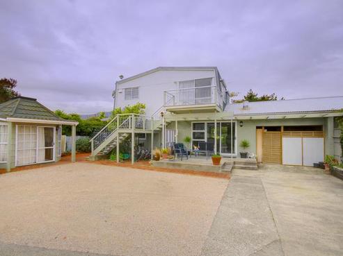 143 Parkers Road, Tahunanui
