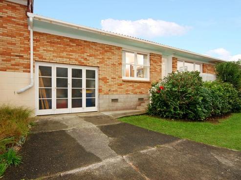 2/24 Tobruk Crescent, Milford