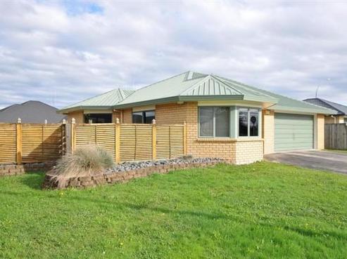 4 Farringdon Avenue, Rototuna North
