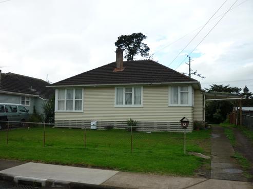 12 Firth Crescent, Otara