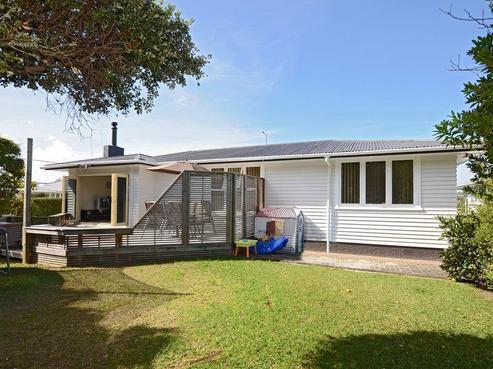 17 Wilson Avenue, Avenues