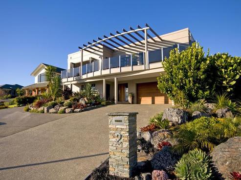 2 Crossland Place, Maraetai