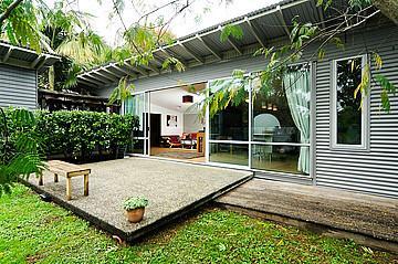 2/130A Western Springs Road, Morningside