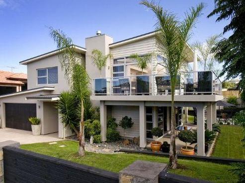 18 Tranquility Rise, Mellons Bay