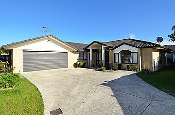 68 Lothian Brae, Wattle Downs