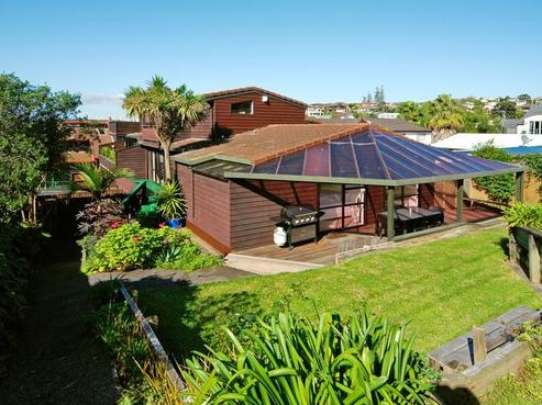 14A Commodore Parry Road, Castor Bay