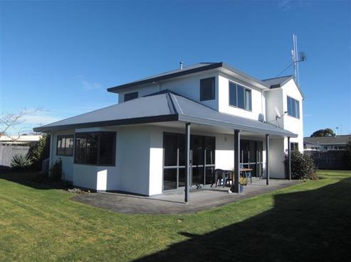 25 Raleigh Avenue, Fairview Downs